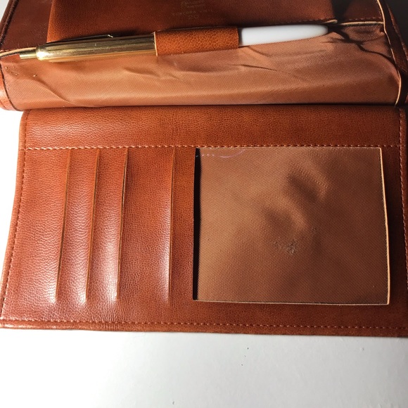 Princess Gardener Woman’s Wallet - Picture 7 of 8